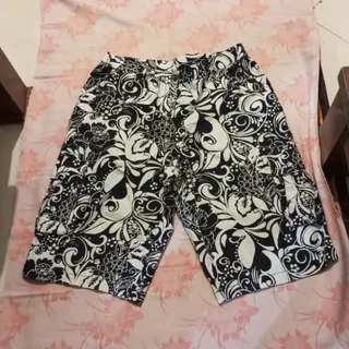 شلوارک کتان سایز 46 و 48