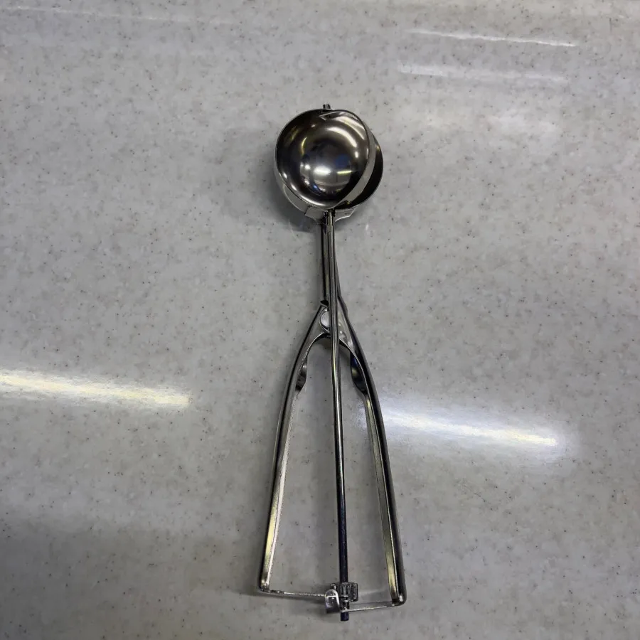 اسکوپ بستنی