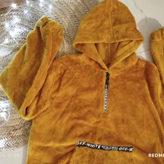 هودی جنس خز خردلی