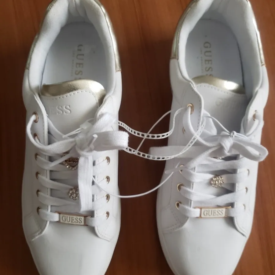 کفش ( ورق بزنید )