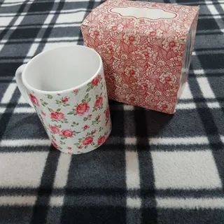 ماگ طرح گل دار(جعبه دار)