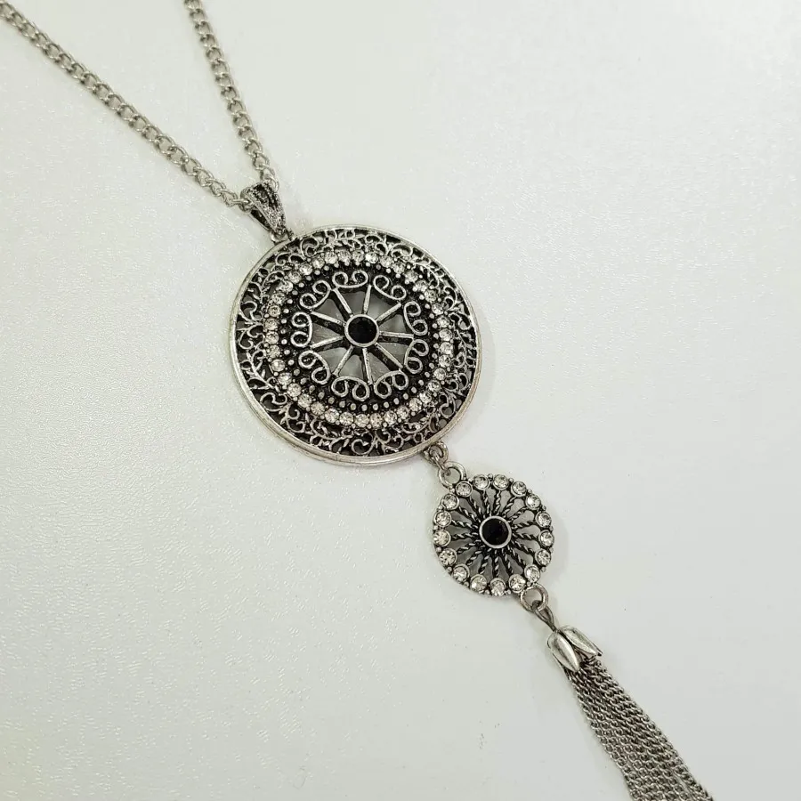 گردنبند رولباسی سیاه قلم