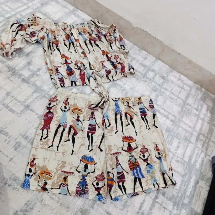 تاپ و شلوارک