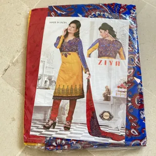 لباس هندی ساری فری