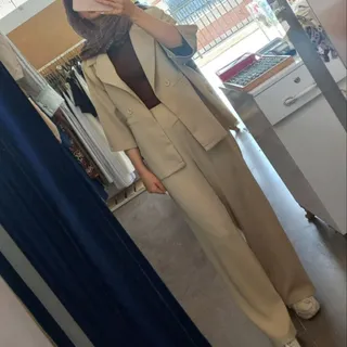 کت و شلوار کرمی