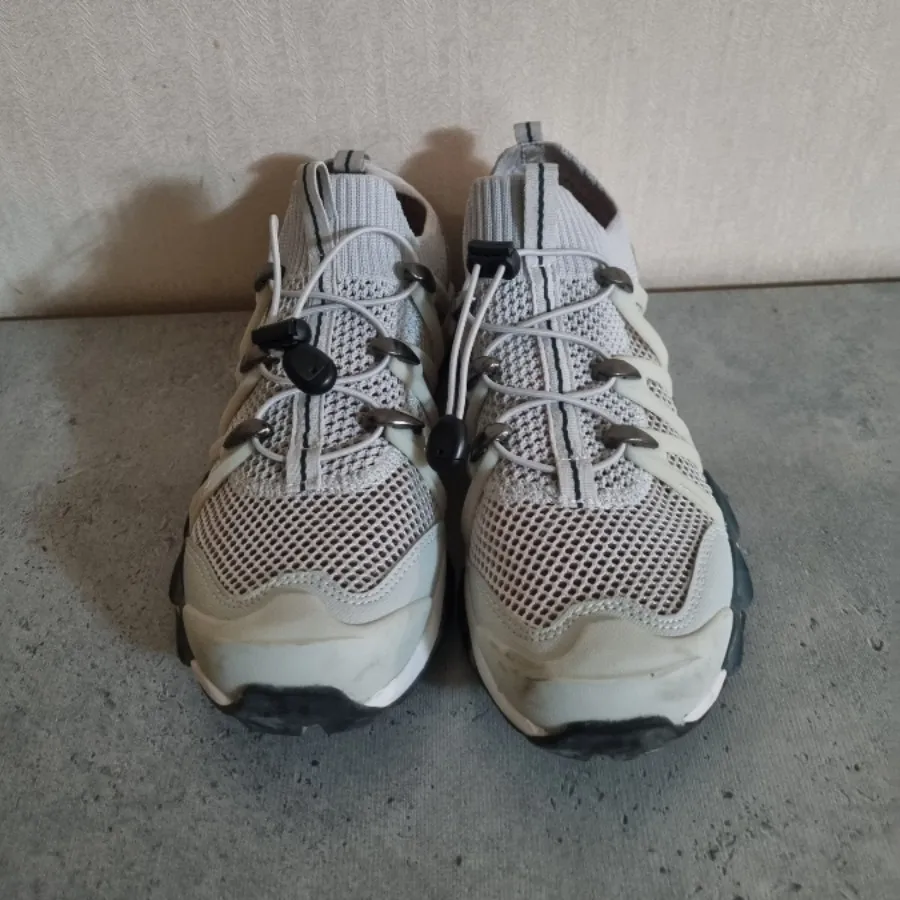 کتونی حرفه ای humtto