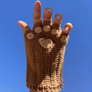 دستکش پنجه ای