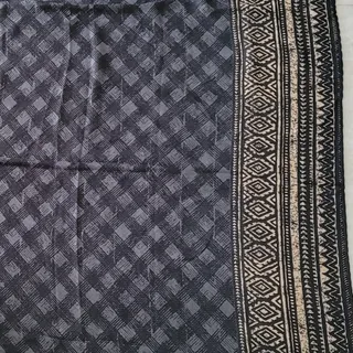 روسری دور دوخت