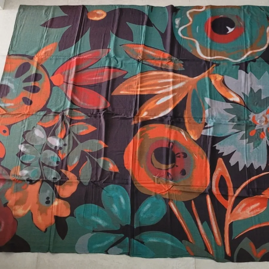 روسری دور دوخت