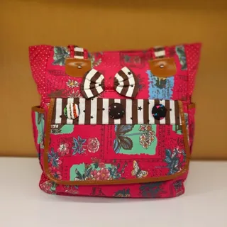 کیف اسپرت Flora