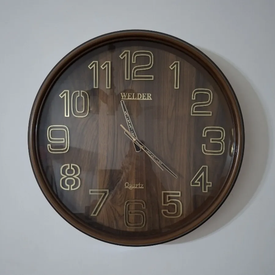 ساعت تمام چوب quartz