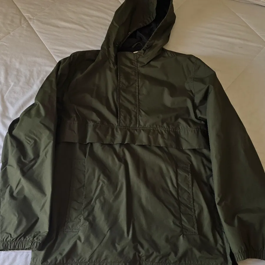 کاپشن‌بارانی اچ اند ام