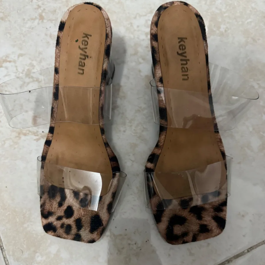 صندل طلقی پلنگی