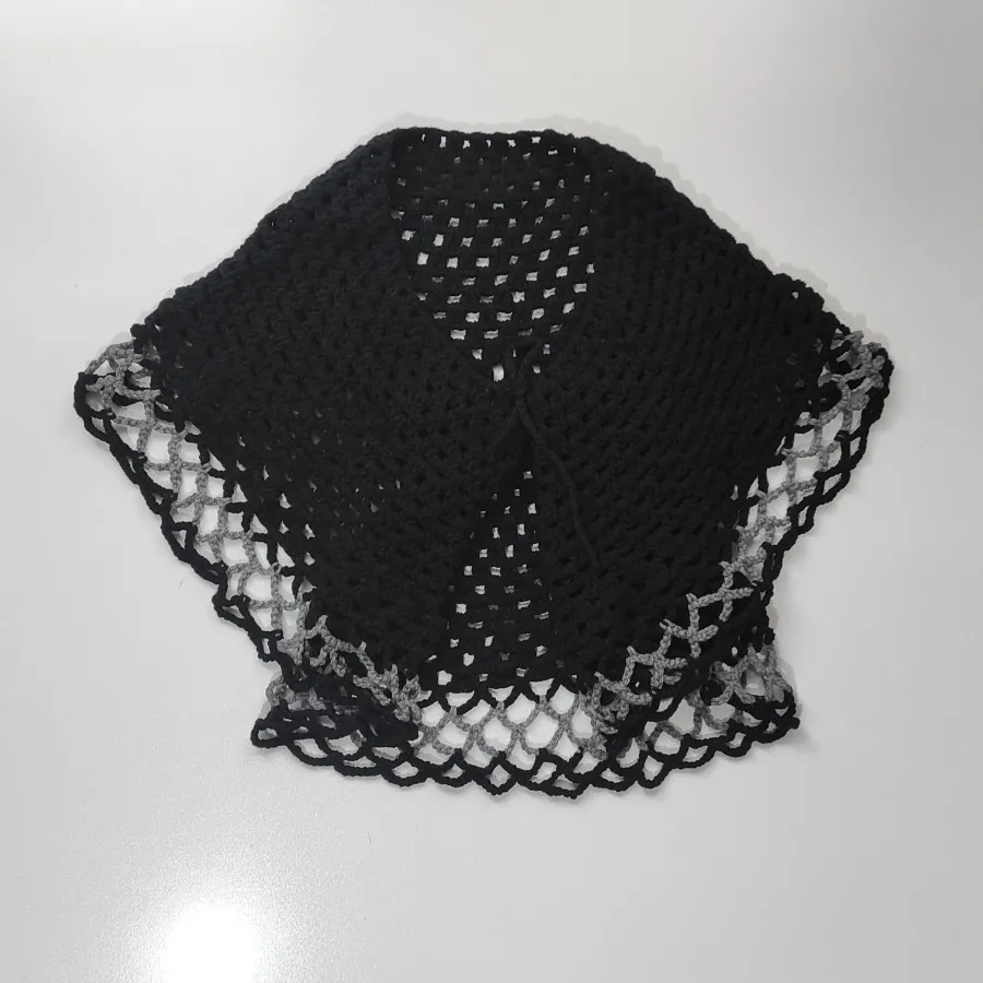 بافت شنل مشکی