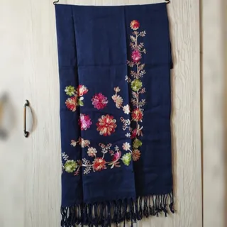 شال گلدوزی 159 تومن