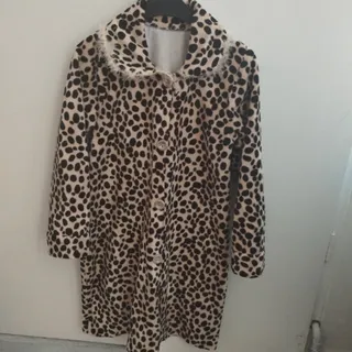 پالتو شیک و گرم