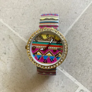 ساعت خارجی دخترانه