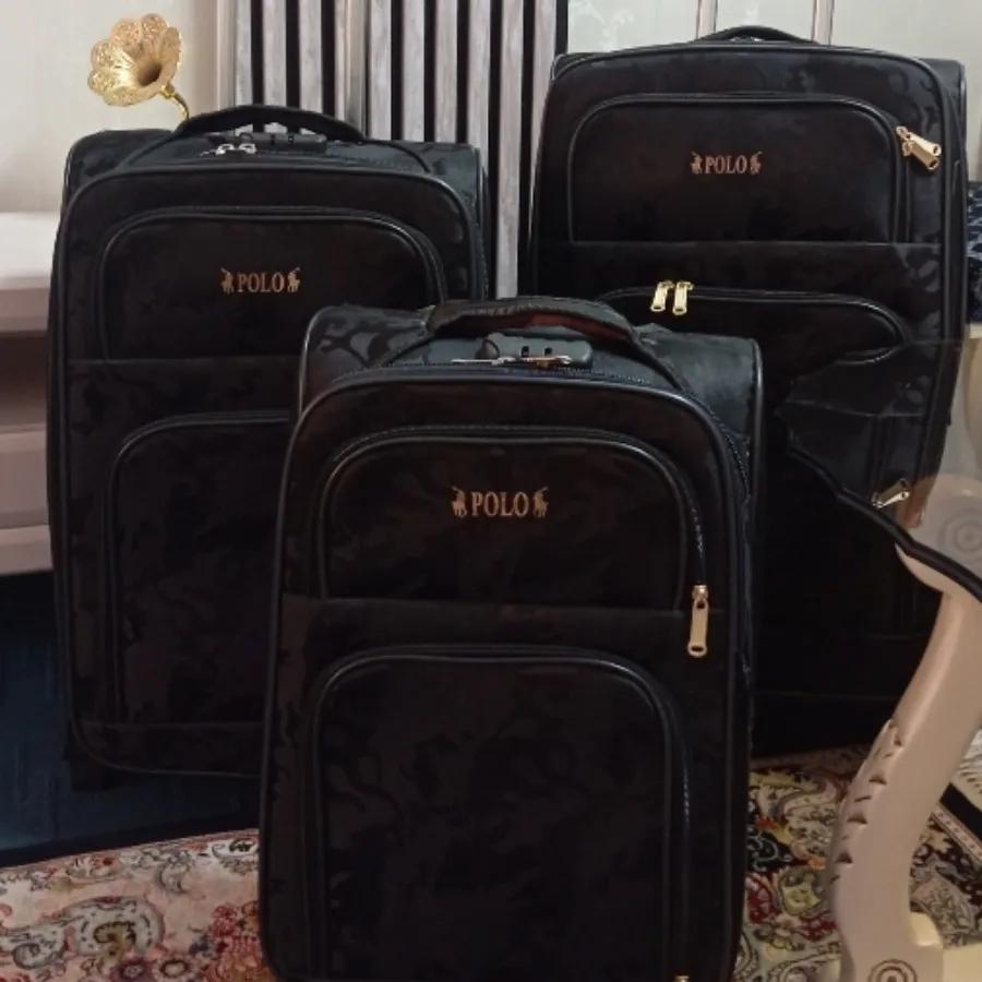 چمدان چریکی تک رنگ