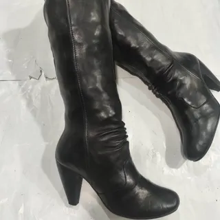 بوت زنانه اورجینال
