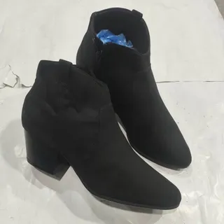 بوت زنانه اورجینال