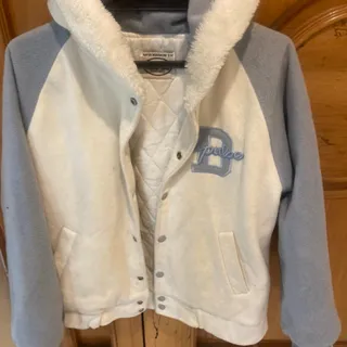 کت پشمی بیسبالی