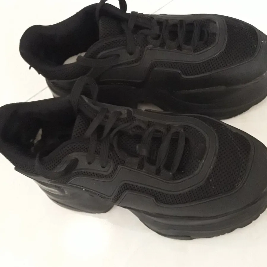 کفش مشکی زنانه زارا 37