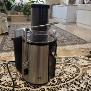 ابمیوه گیری کوچن