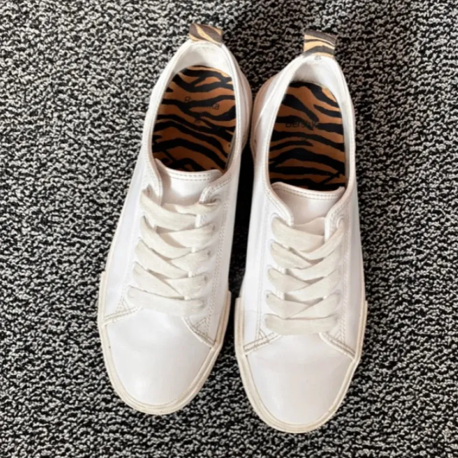 کتونی برشکا