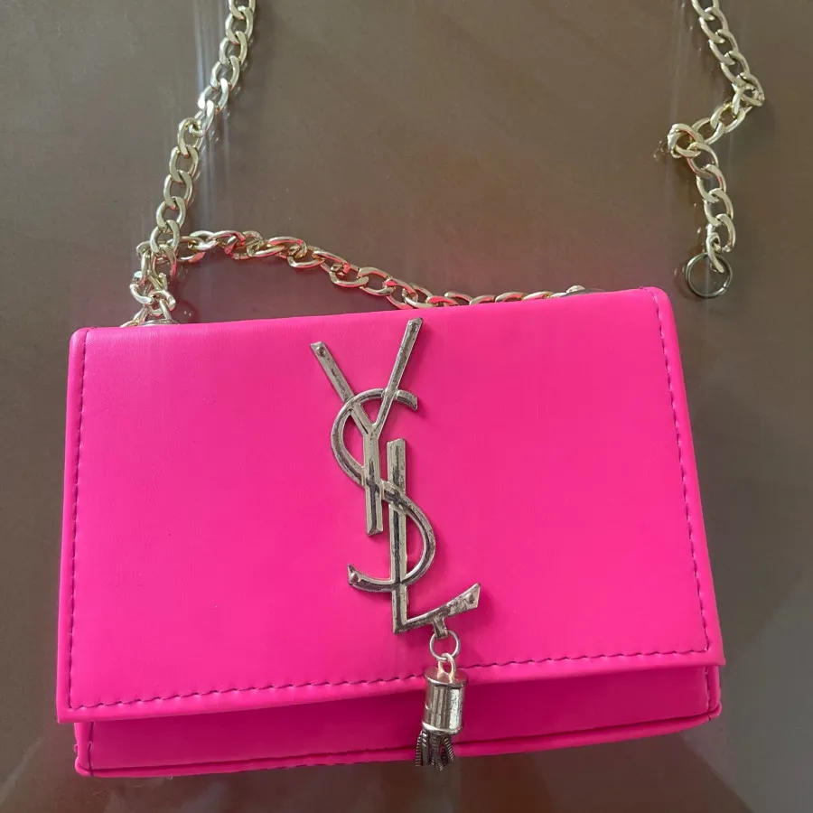 کیف دستی ایوسن لورن