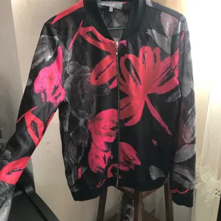 بامبر جکت یا سوشرت