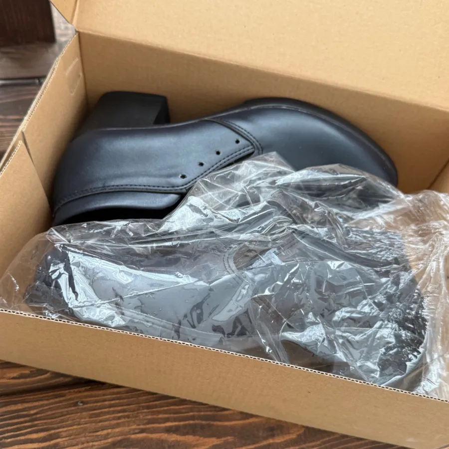 کفش نیم ساق