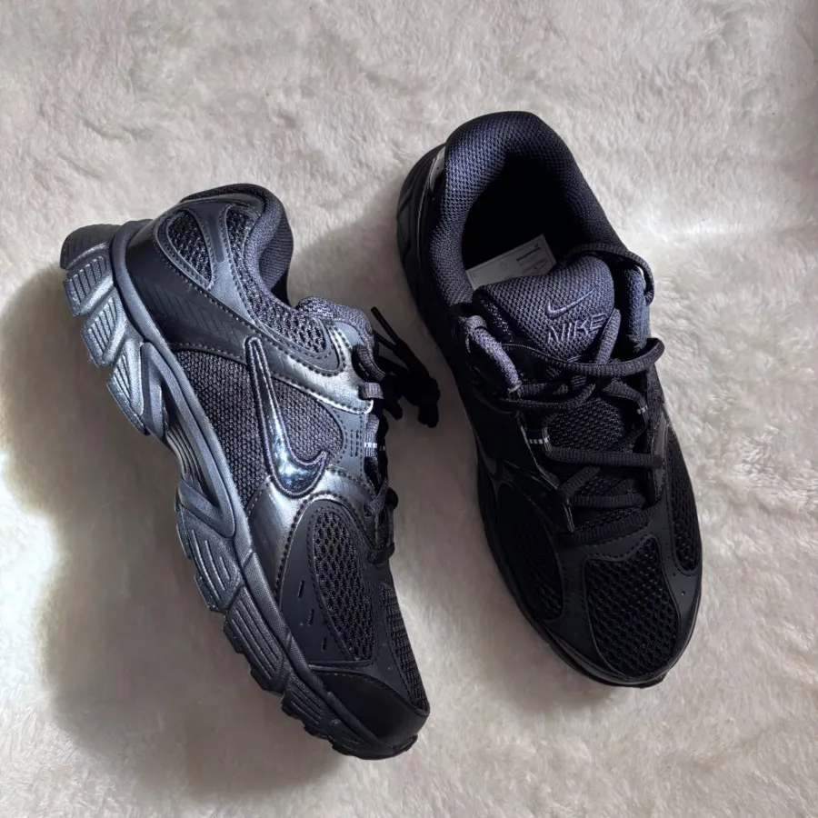 کتونی نایکی وی 5 رانر