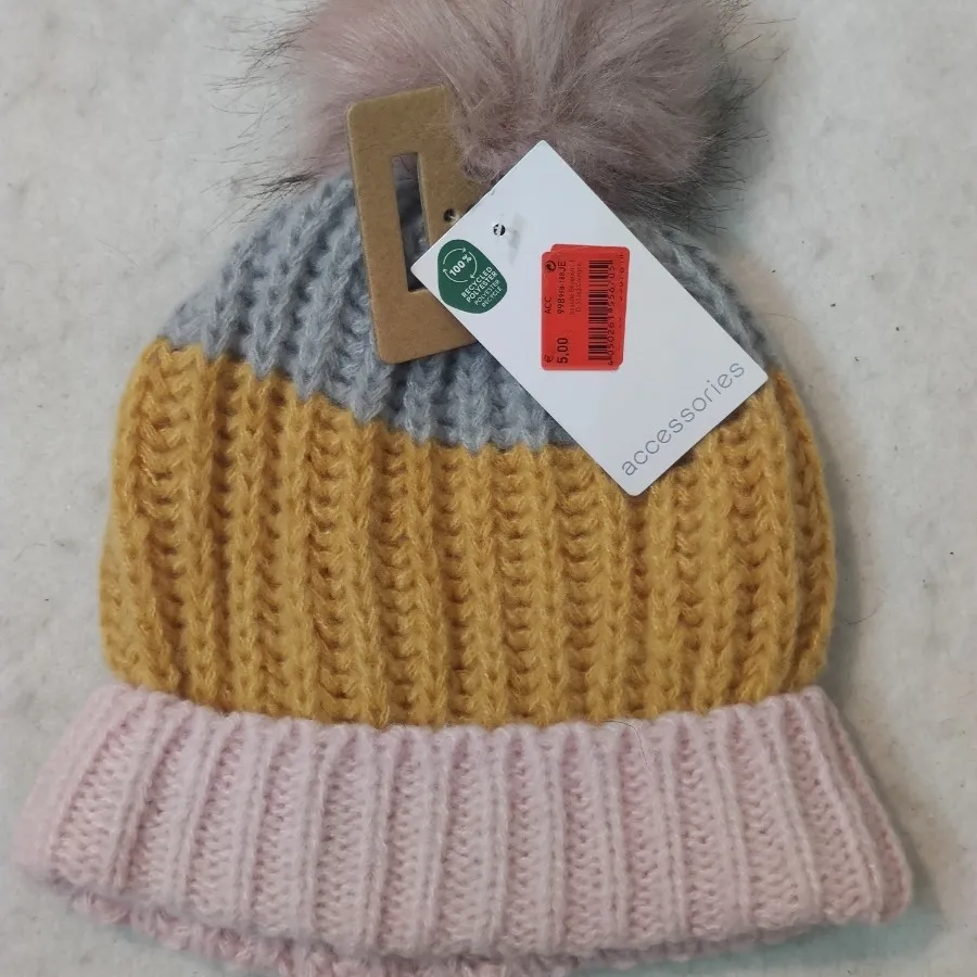 کلاه بافتنی بچه گانه