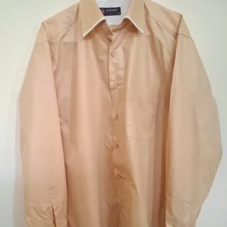 پیراهن مردانه