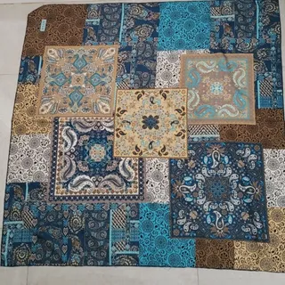 روسری ساتن دور دوخت