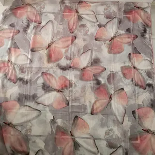 روسری نخی دور دوخت