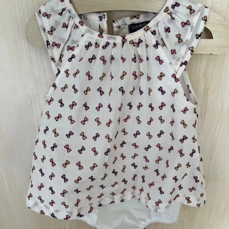 پیراهن پاپیونی