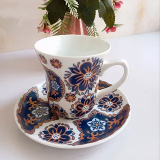 فنجان و نعلبکی