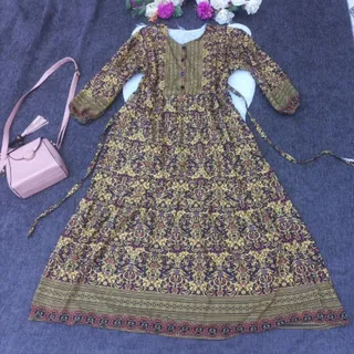 پیراهن بلند