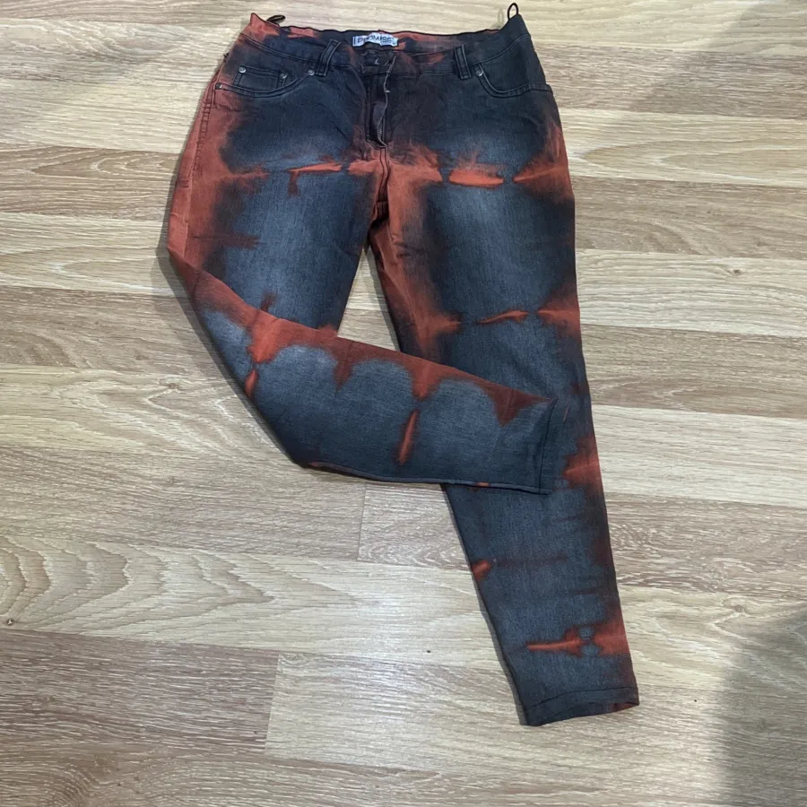 شلوار طرح دار