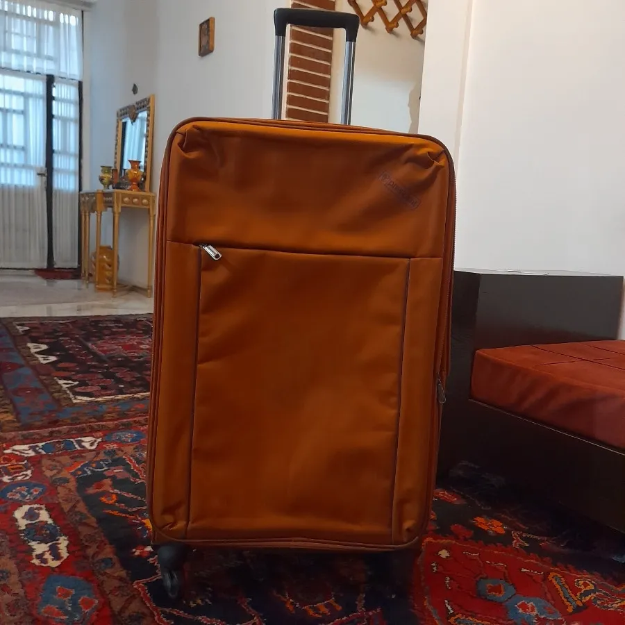 چمدان خارجی