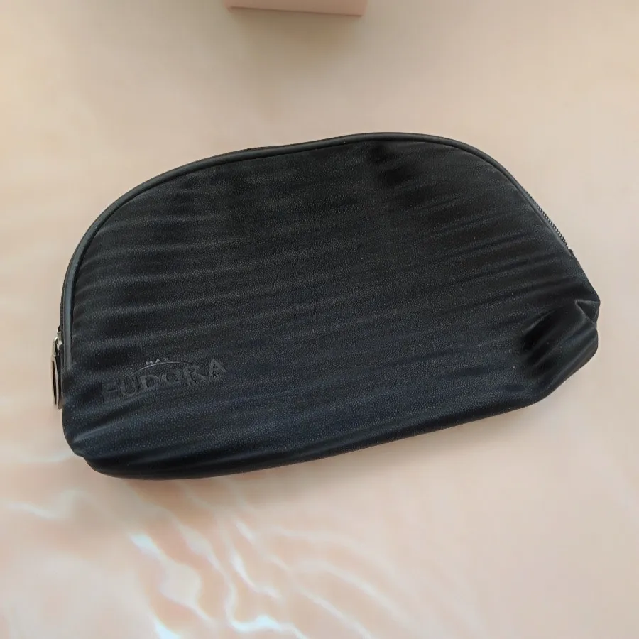 کیف لوازم آرایشی