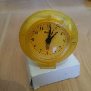 ساعت رومیزی