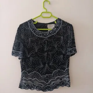 شومیز منجوق دوزی