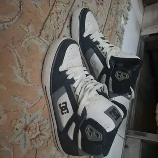 کتونی ساقدار DC