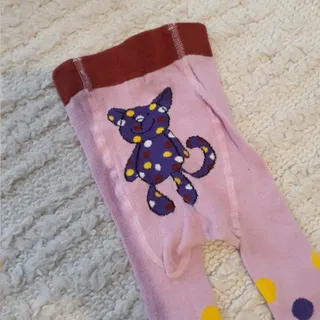 جوراب شلواری و شلوار اسلش