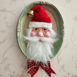 تابلو برجسته بابانویل