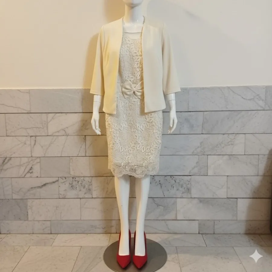 پیراهن زیر وکت رو وکفش