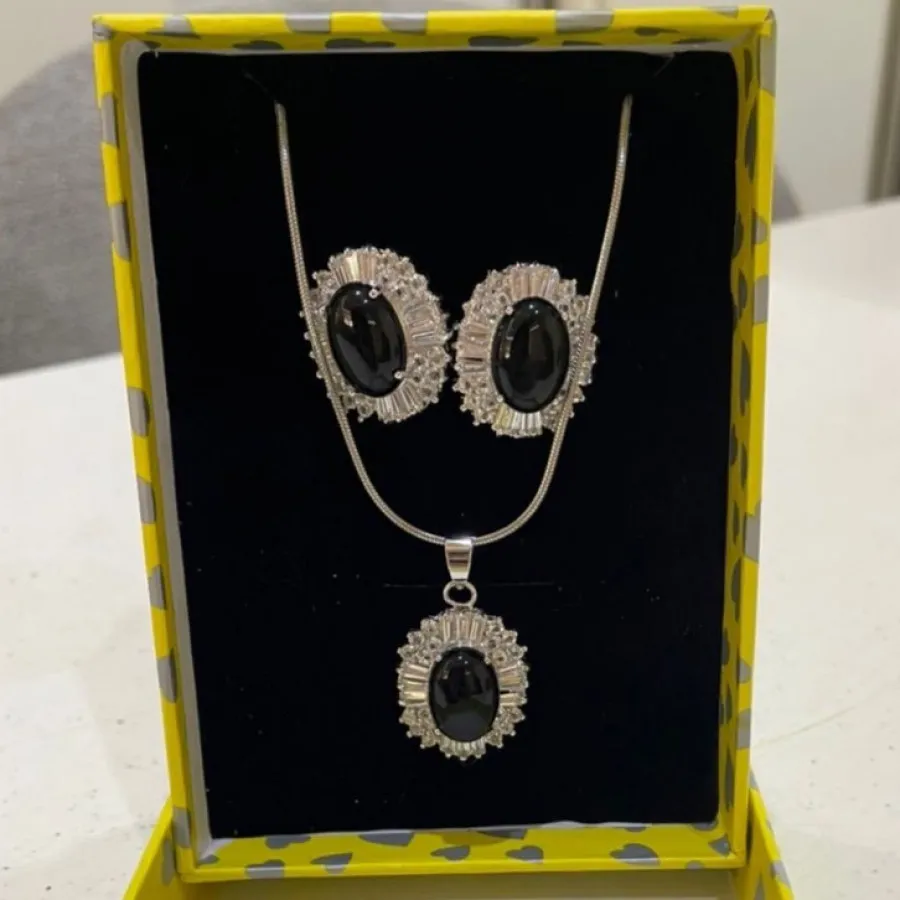 نیم ست زنونه