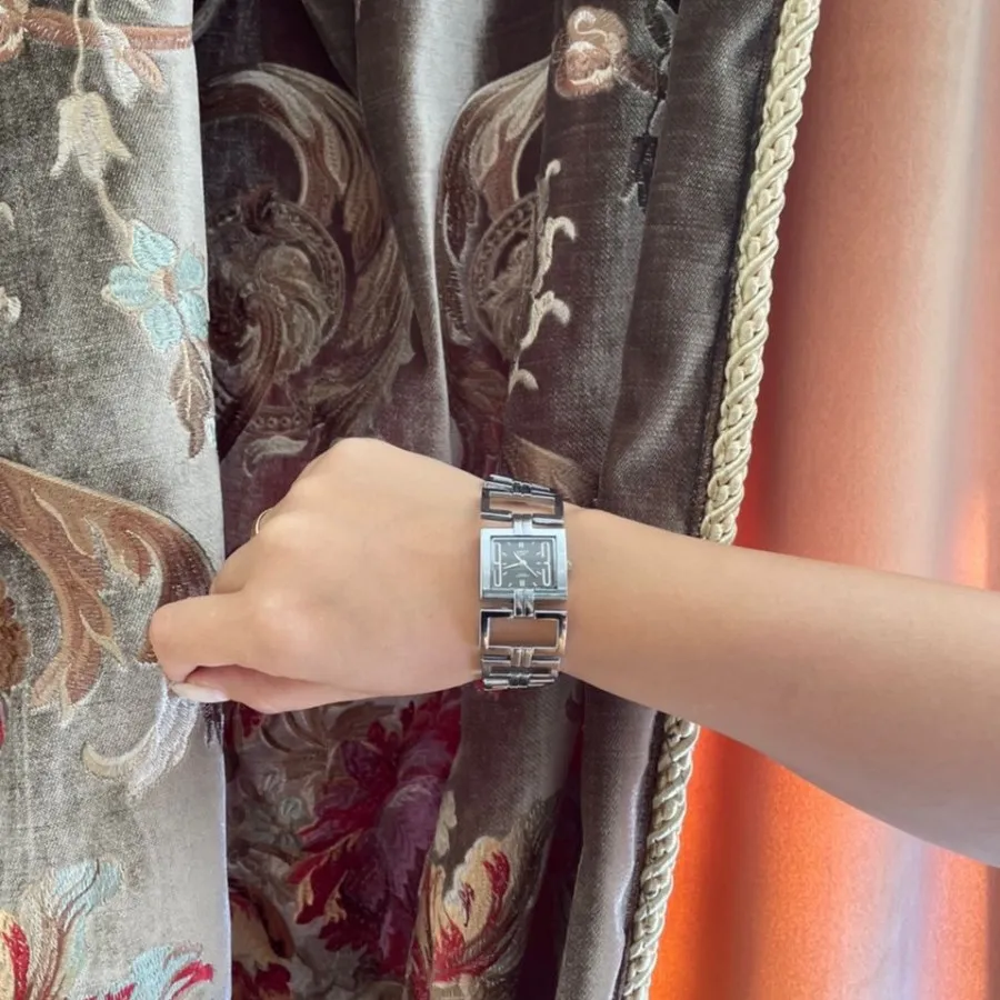 ساعت مچی زنونه